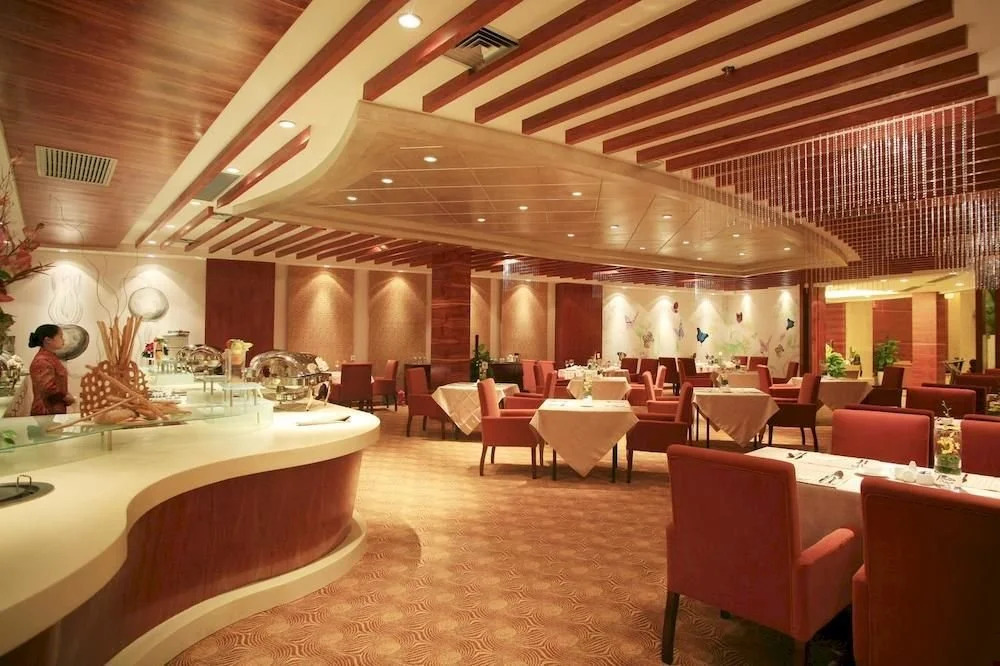 Huaxin Grand Hotel