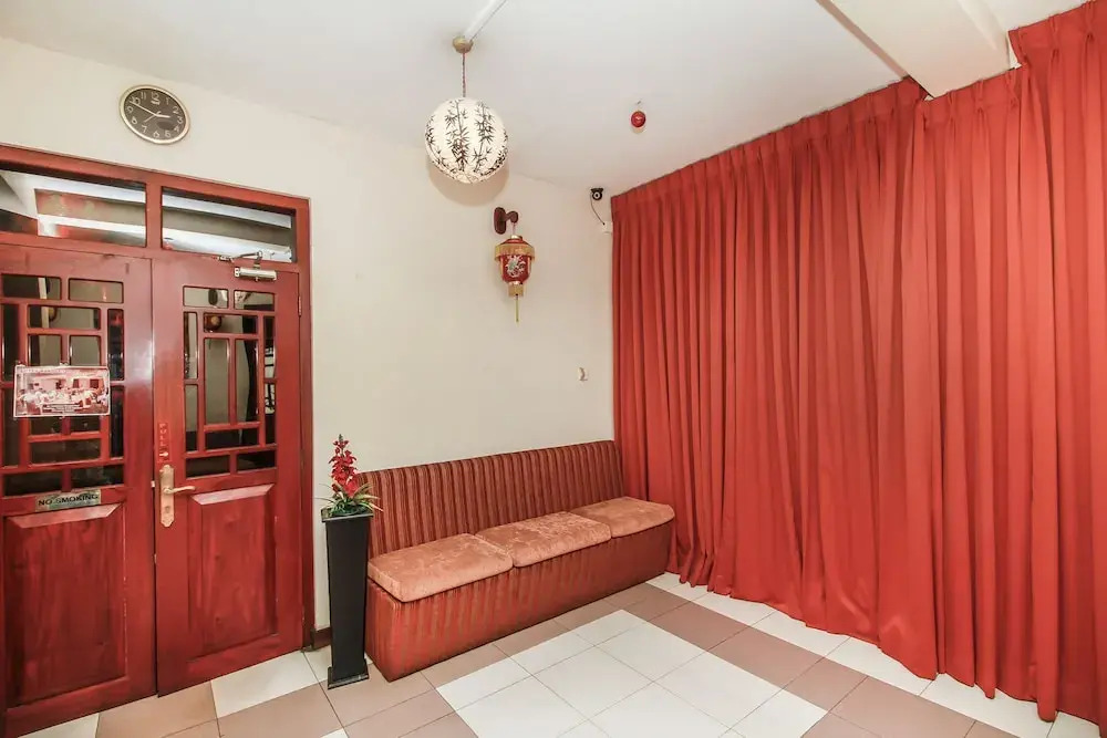 Oyo 275 Shanghai Hotel