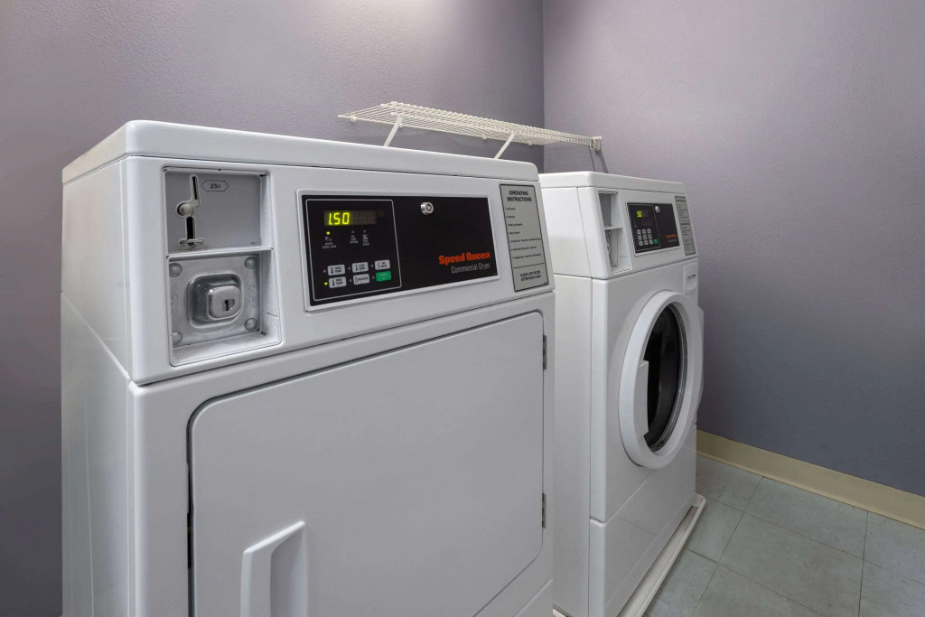 Microtel Inn and Suites Dover