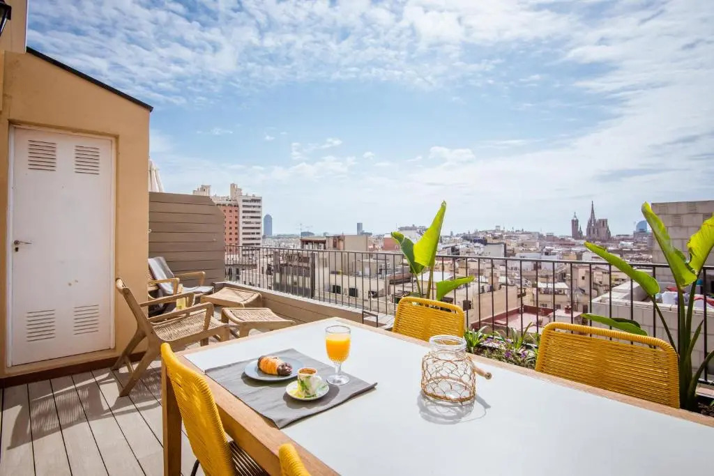 Central Penthouse with Terrace Placa Catalunya III