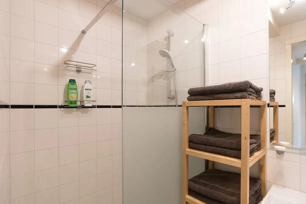 Central Hotspot Apartment