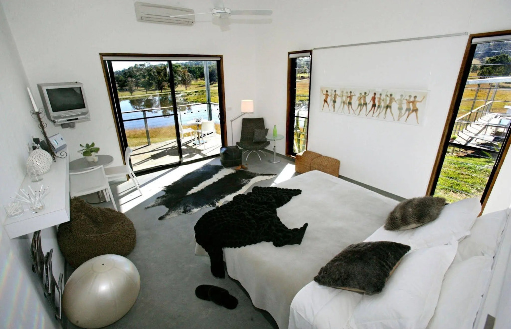Tonic Hotel