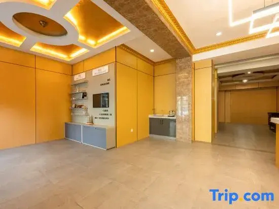 Bo Man Hotel (Taiyuan Renmin North Road Kangning Street Subway Station Branch)