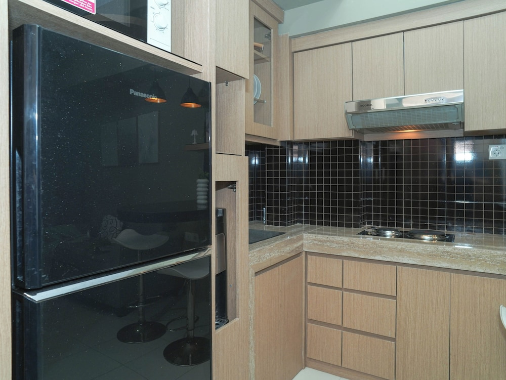 Cozy 2Br At Apartment De Paradiso Pluit