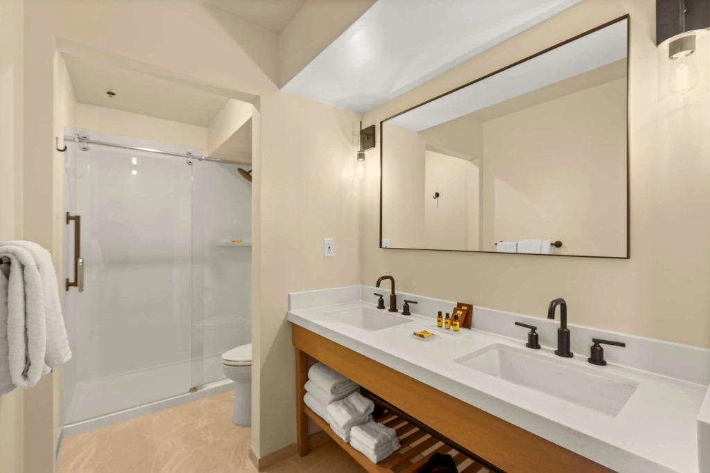 Best Western Plus Inn at the Vines
