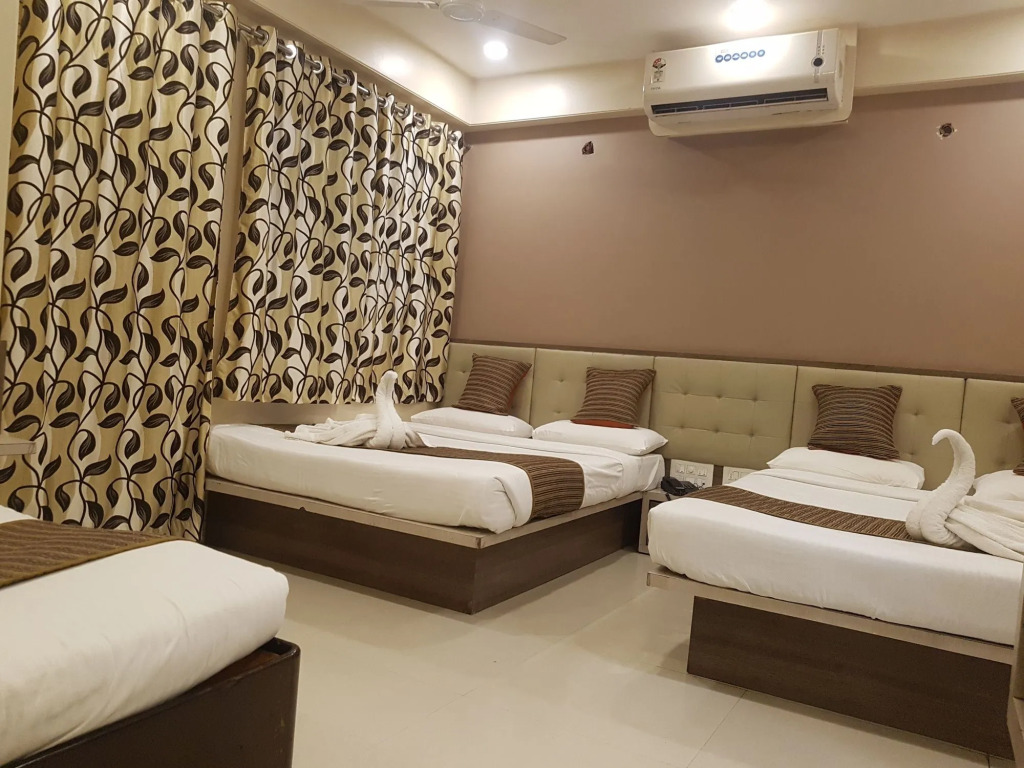 Hotel Sai Chhatra