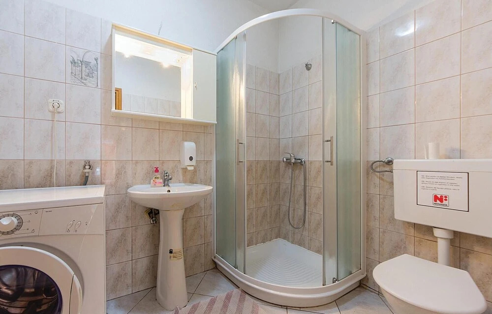 Stunning Home in Betiga With Wifi and 6 Bedrooms