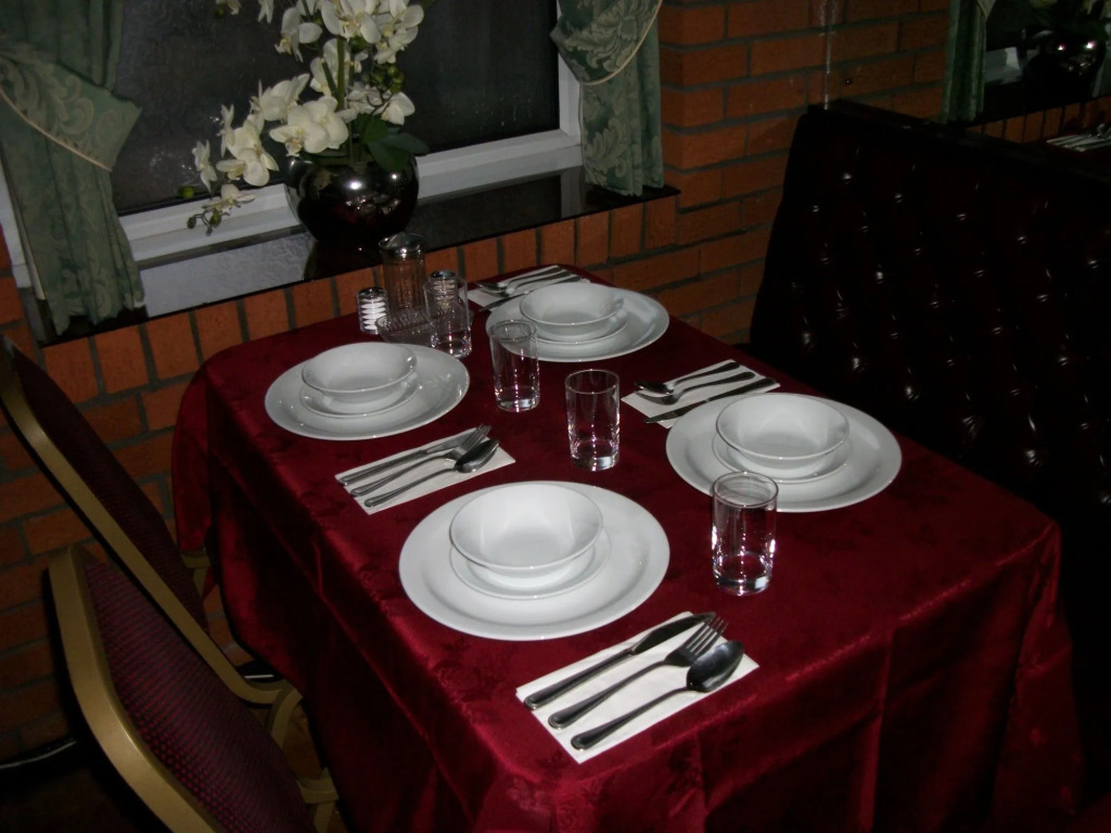 Royal Oakwell Hotel