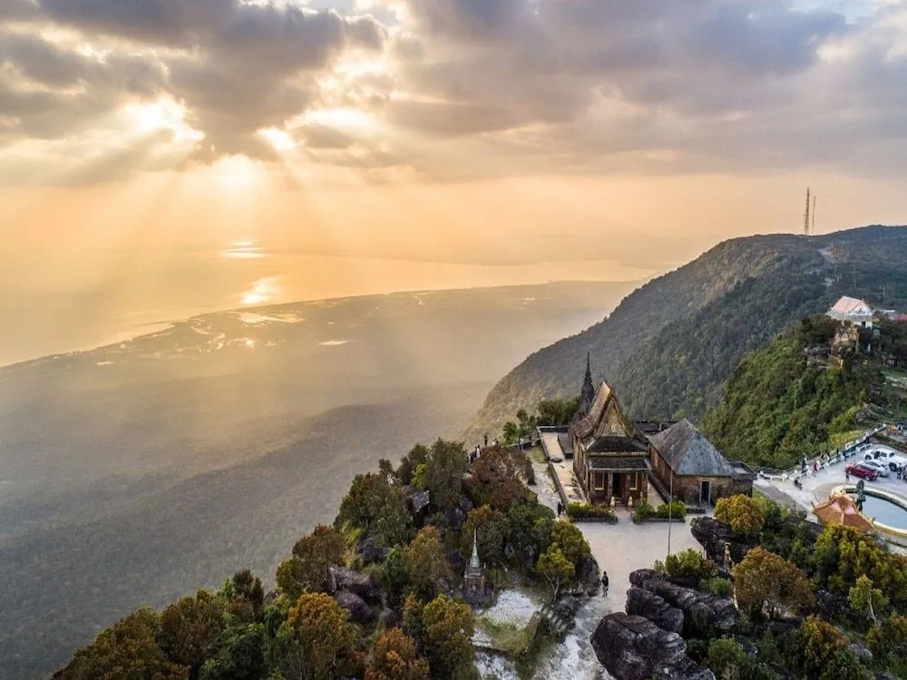 Bokor Inn by Sokha Group