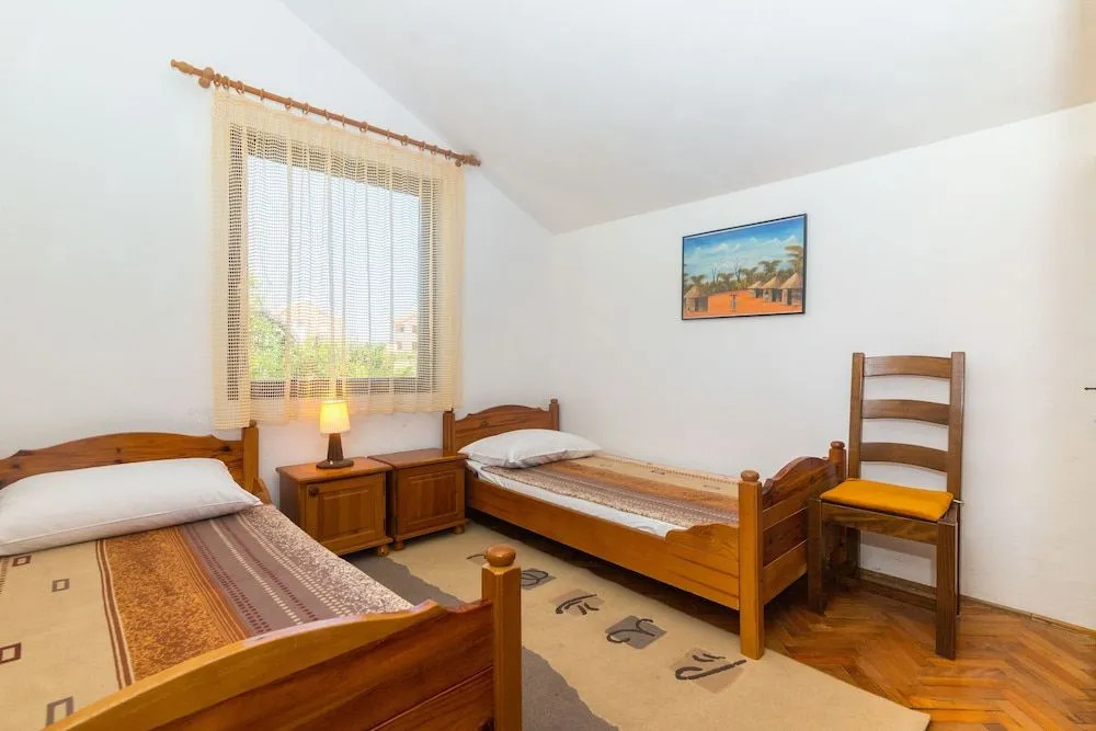 Apartment Krekovic