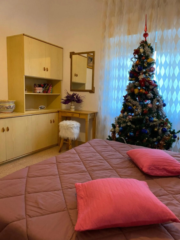 Casa Vacanza Lilia vicino la Stazione e Caserma