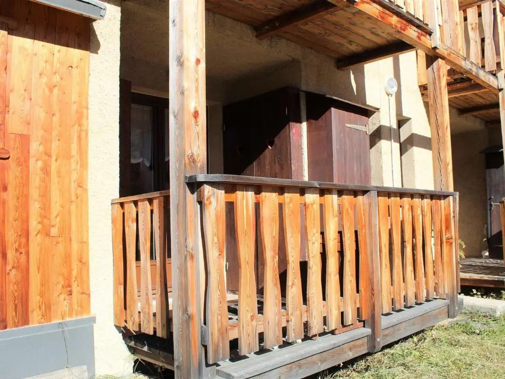 Appartement Vars, 1 pièce, 2 personnes - FR-1-330B-130