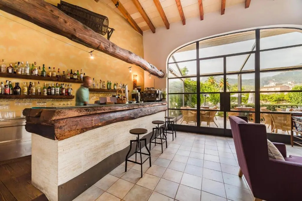 Hotel Cal Bisbe