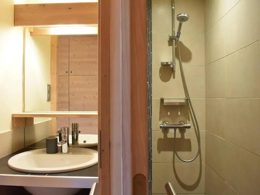 Appartement Méribel, 4 pièces, 6 personnes - FR-1-180-394