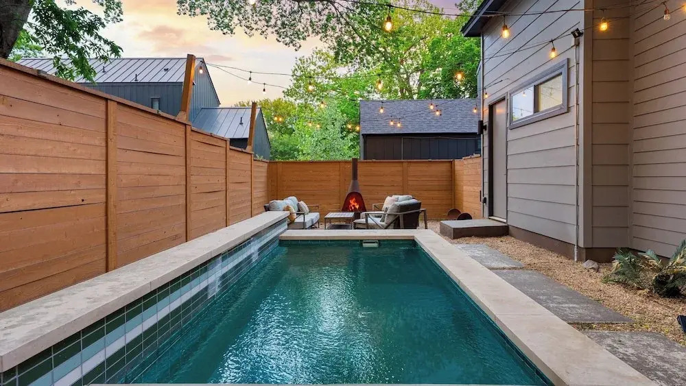 Private Pool, Firepit, Patio Steps to East Austin Dining, Music, Art, Murals