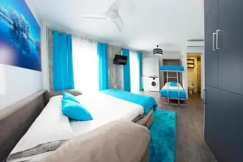 Estudio con balcones 2ºA playa76