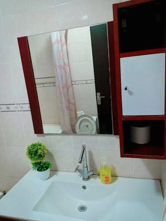 Ken's Haven Apartment