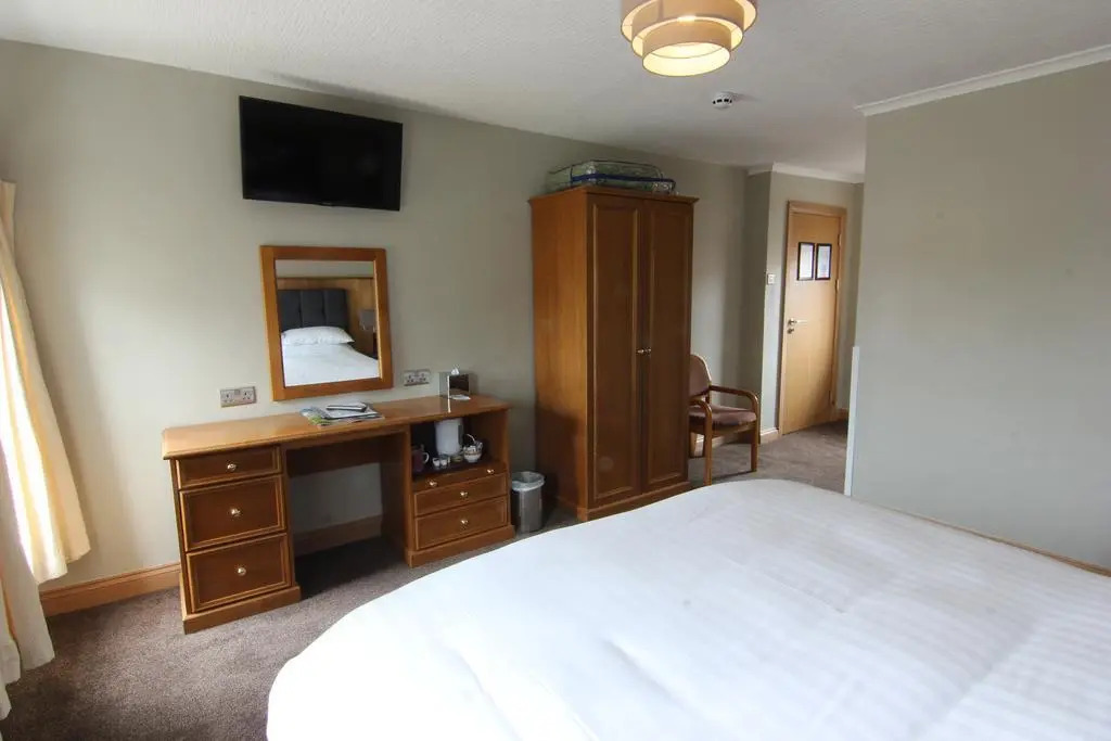 St. Davids Cross Hotel