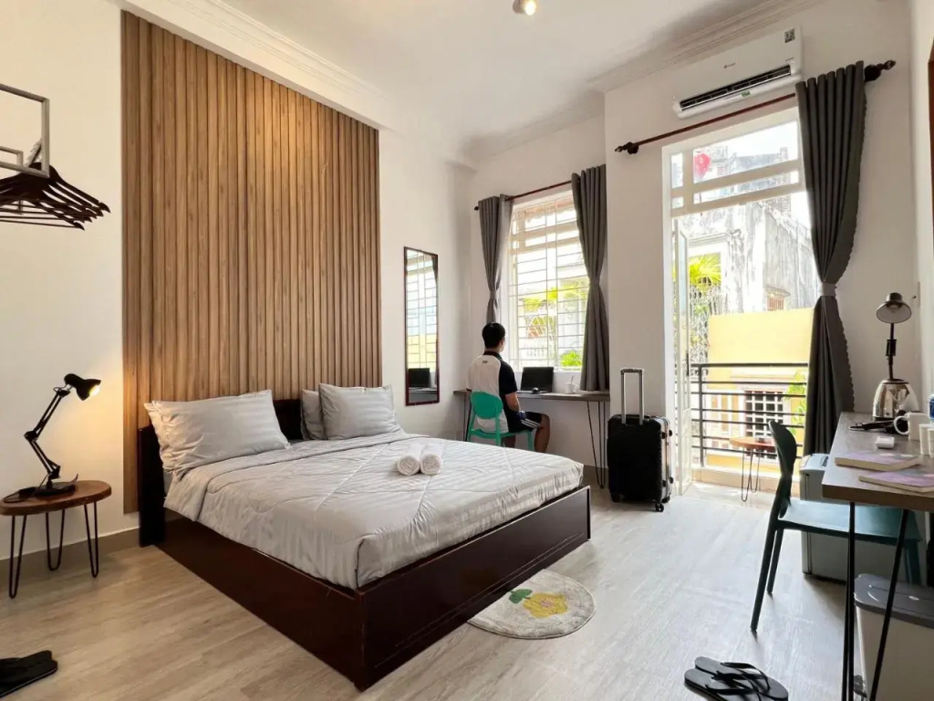 Olala Homestay with Balcony in Saigon center