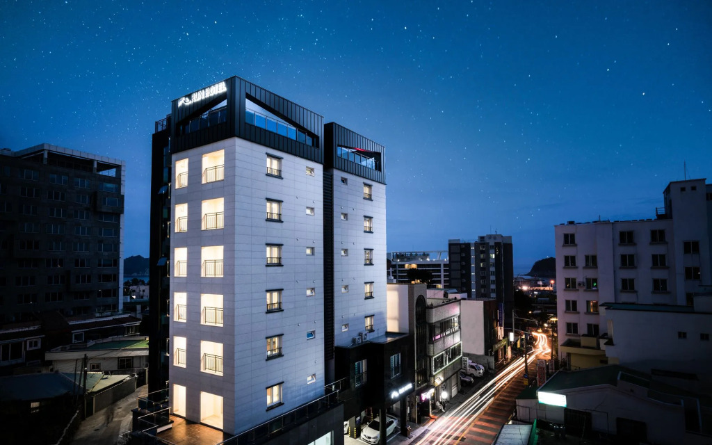Hotel Run