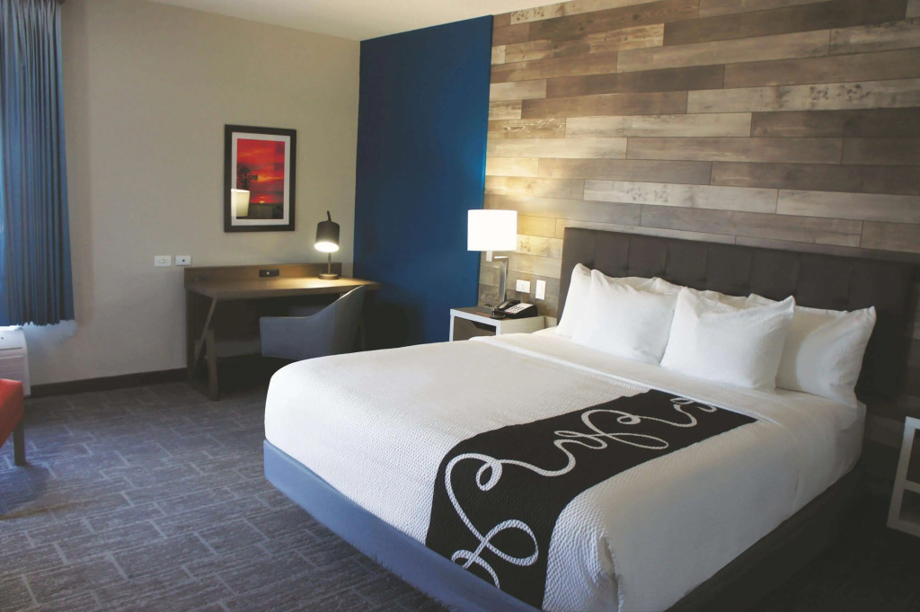 La Quinta by Wyndham Pittsburg