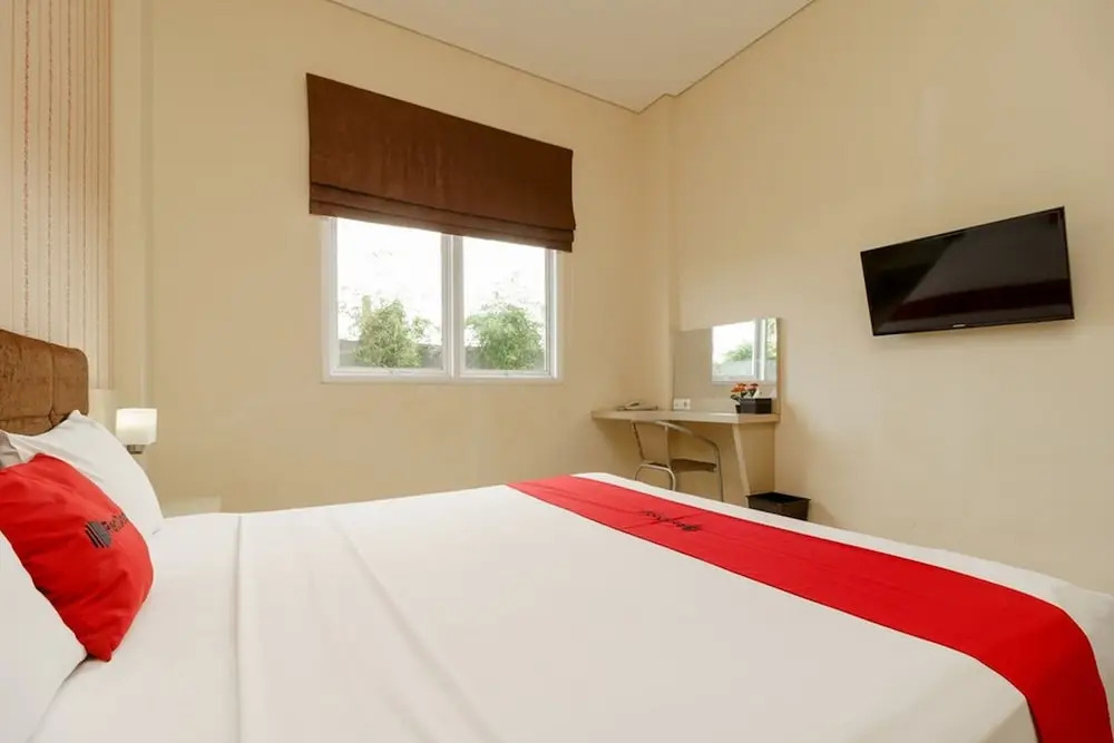 Surya Lombok Hotel by RedDoorz
