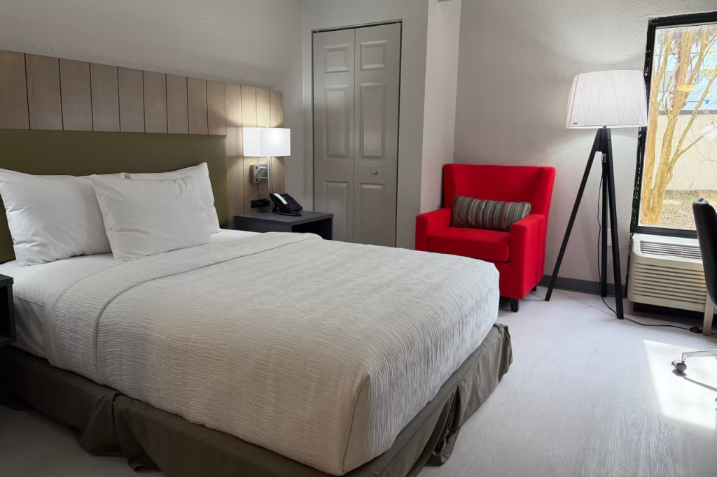 Wingate by Wyndham Jacksonville FL