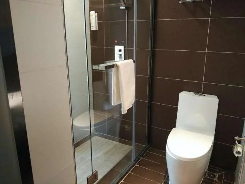 IU Hotel Taian Railway Station Square Branch
