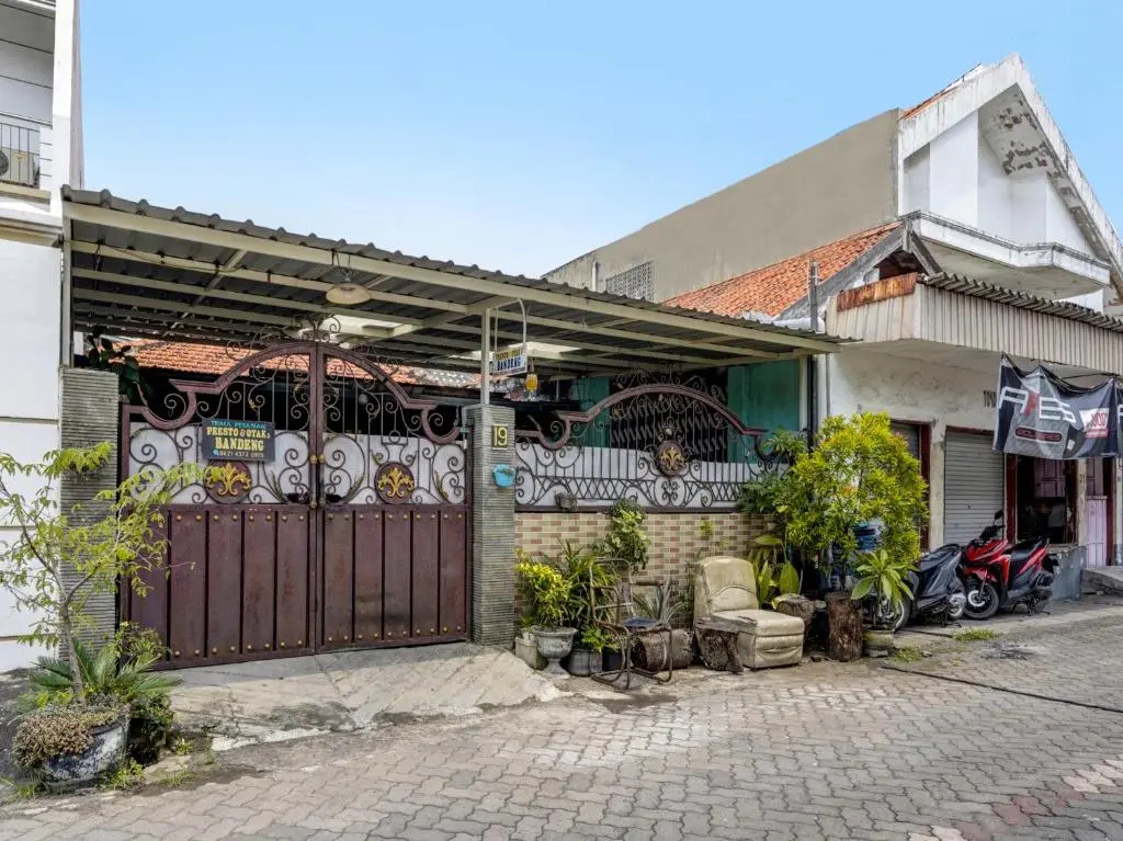 OYO Life 92461 Aini Syariah Homestay