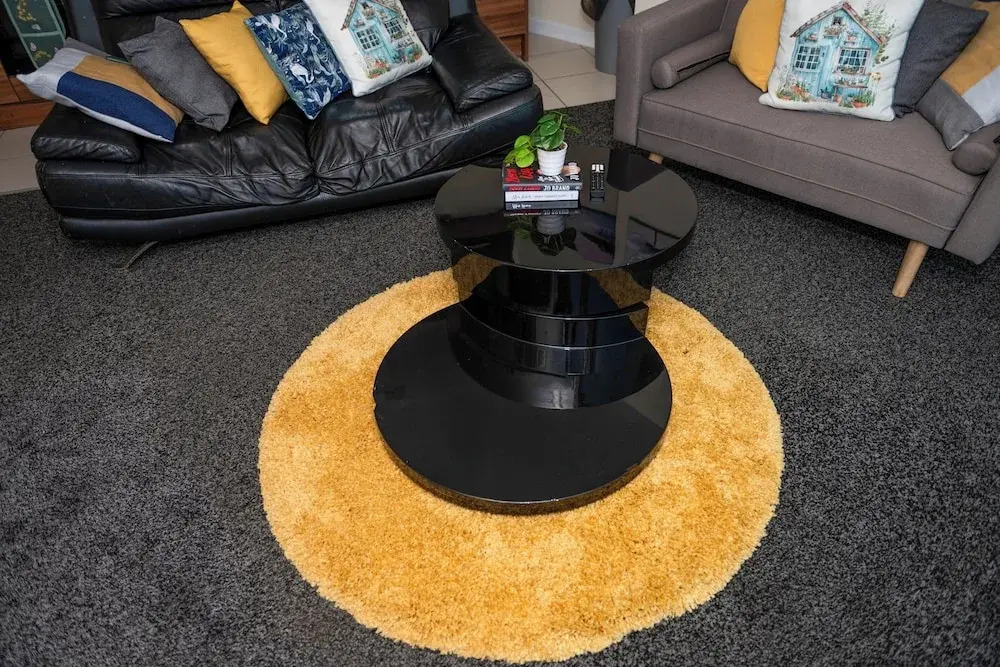 City Centre Location-family Friendly-free Parking