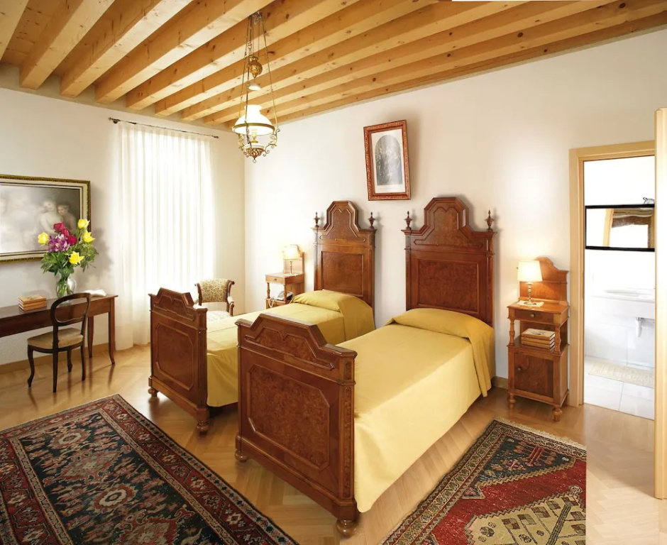 Villa Busta Hotel