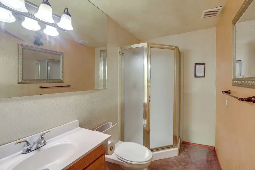 5 Mi to Dtwn Denver: Pet-friendly Home w/ Patio