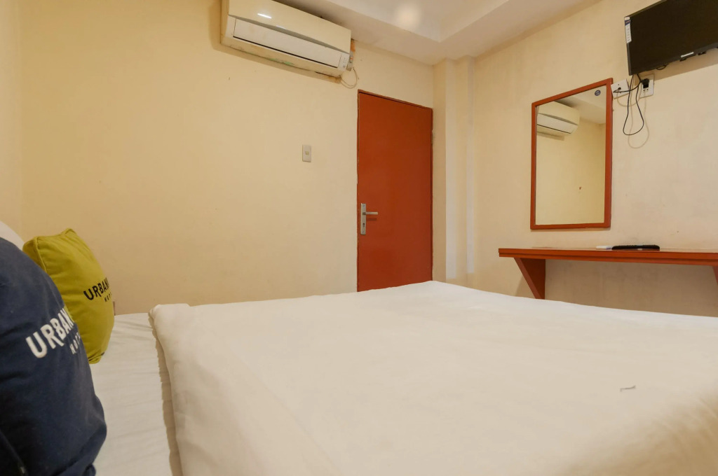 Urbanview Hotel Syariah Residence Medan
