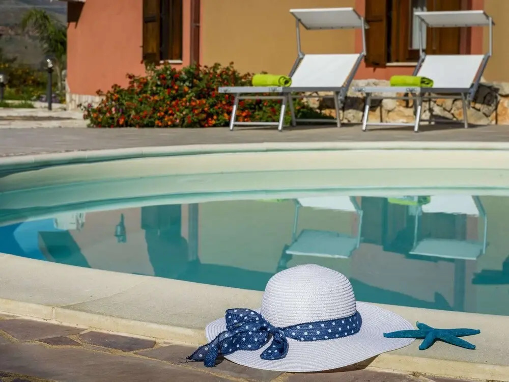 Rustic Villa With Pool, Sicily