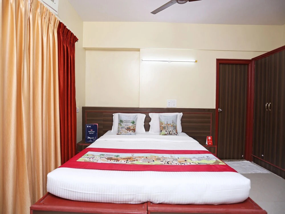 Vyshak International Hotel