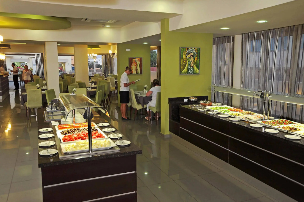 Euronapa Hotel