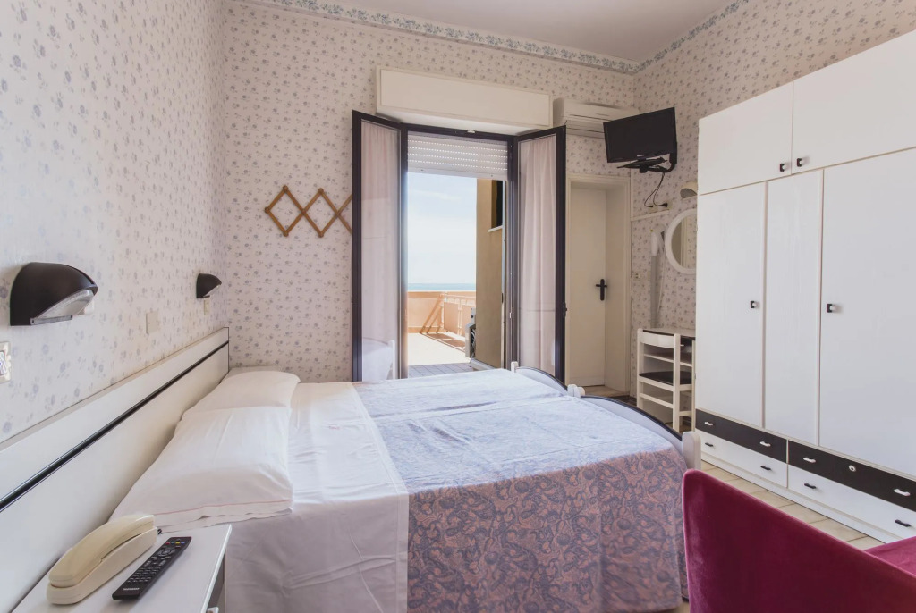 Hotel Eden