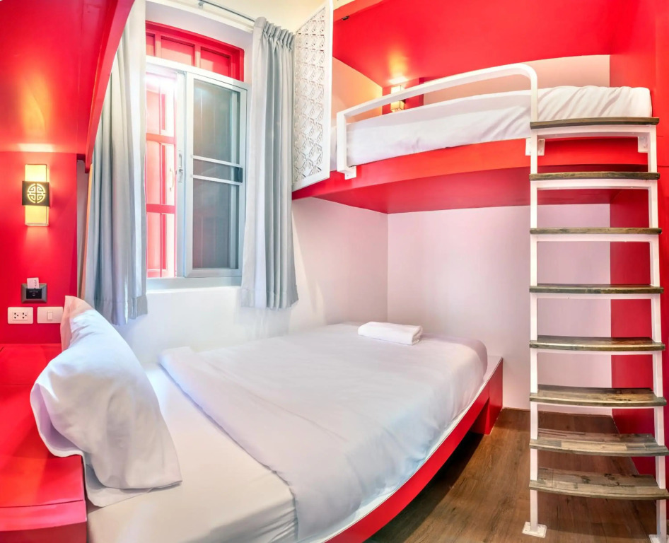 Ama Hostel Bangkok