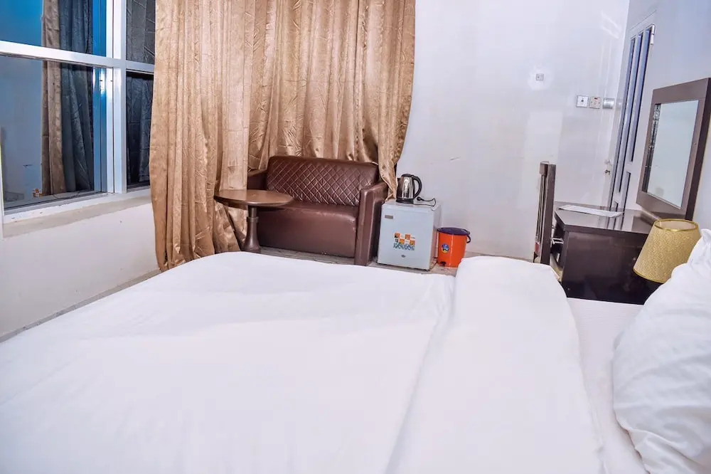 Rivera Hotel and Suites