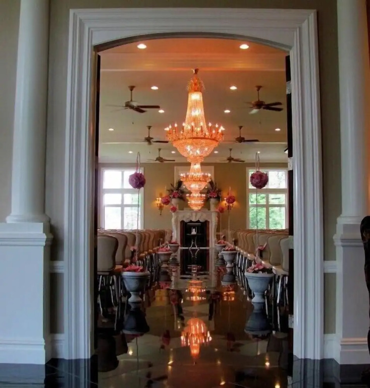 Cameron Estate Inn