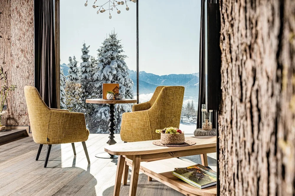 SONNENBERG Panorama Dolomites Wellbeing