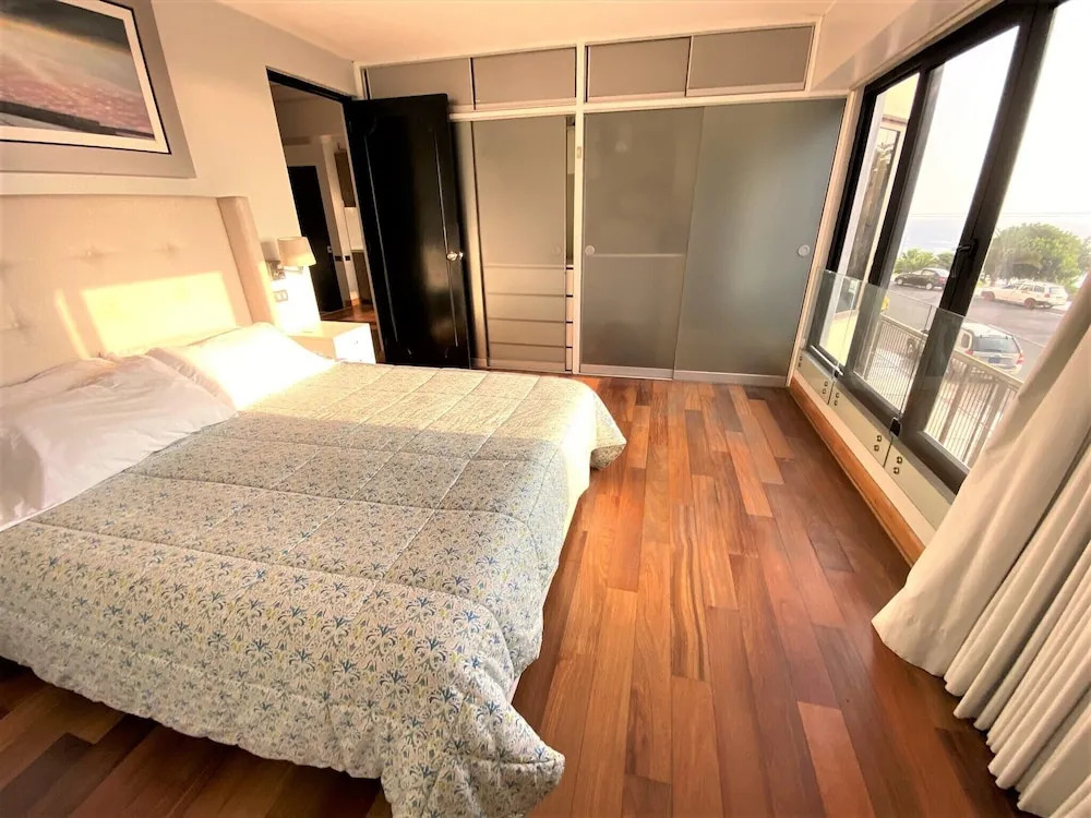 Stylish Ocean View Private Apartment