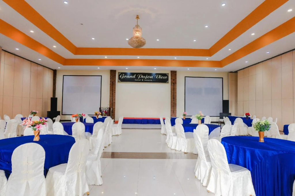 Capital O 892 Grand Pujon View Hotel And Resort