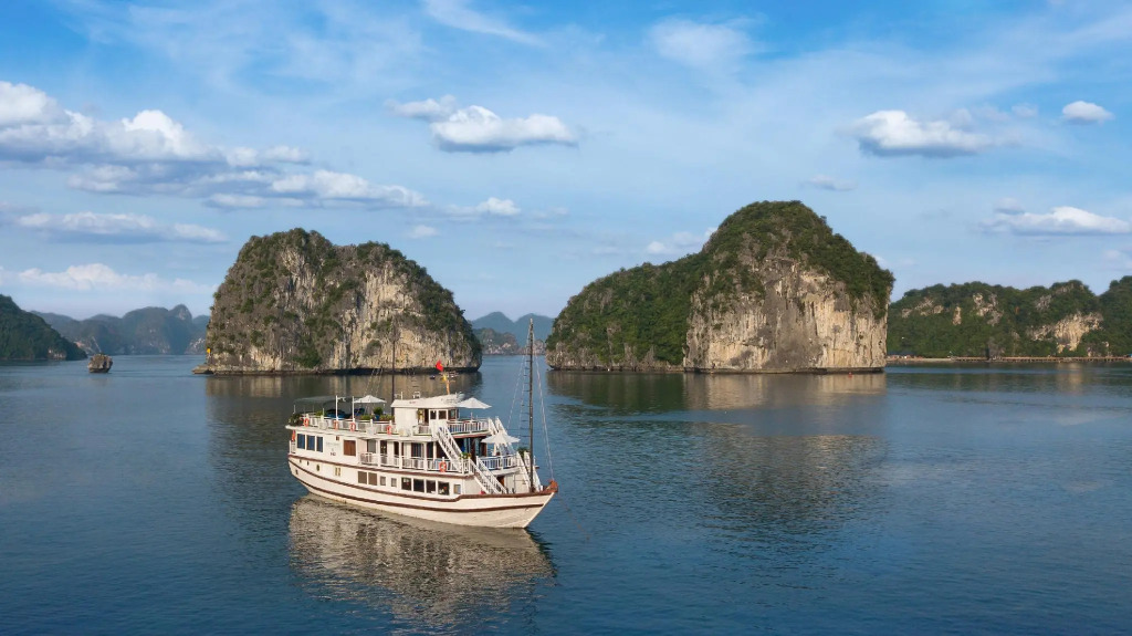 Flamingo Luxury Cruises