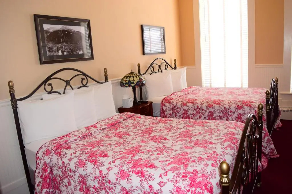 Grand Imperial Hotel
