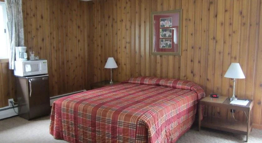 The Gateway Inn
