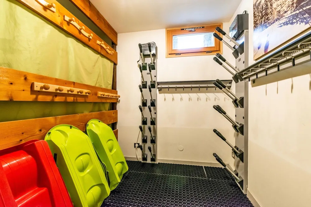 Chalet Croc Blanc Morzine - by EMERALD STAY