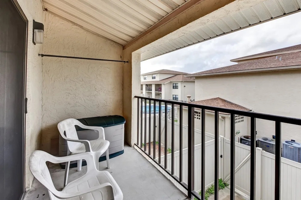 Oasis Unit 21
