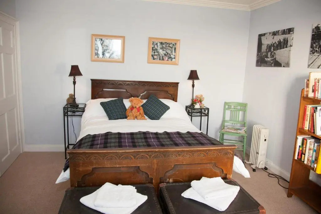 Buckthorns House
