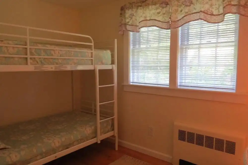 305 Ridgevale Road - Four Bedroom House
